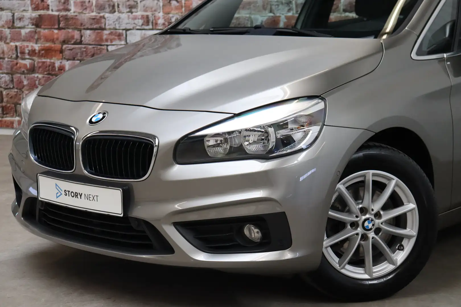 BMW 218 2 Serie Active Tourer 218i Business Automaat / Tre Grau - 2