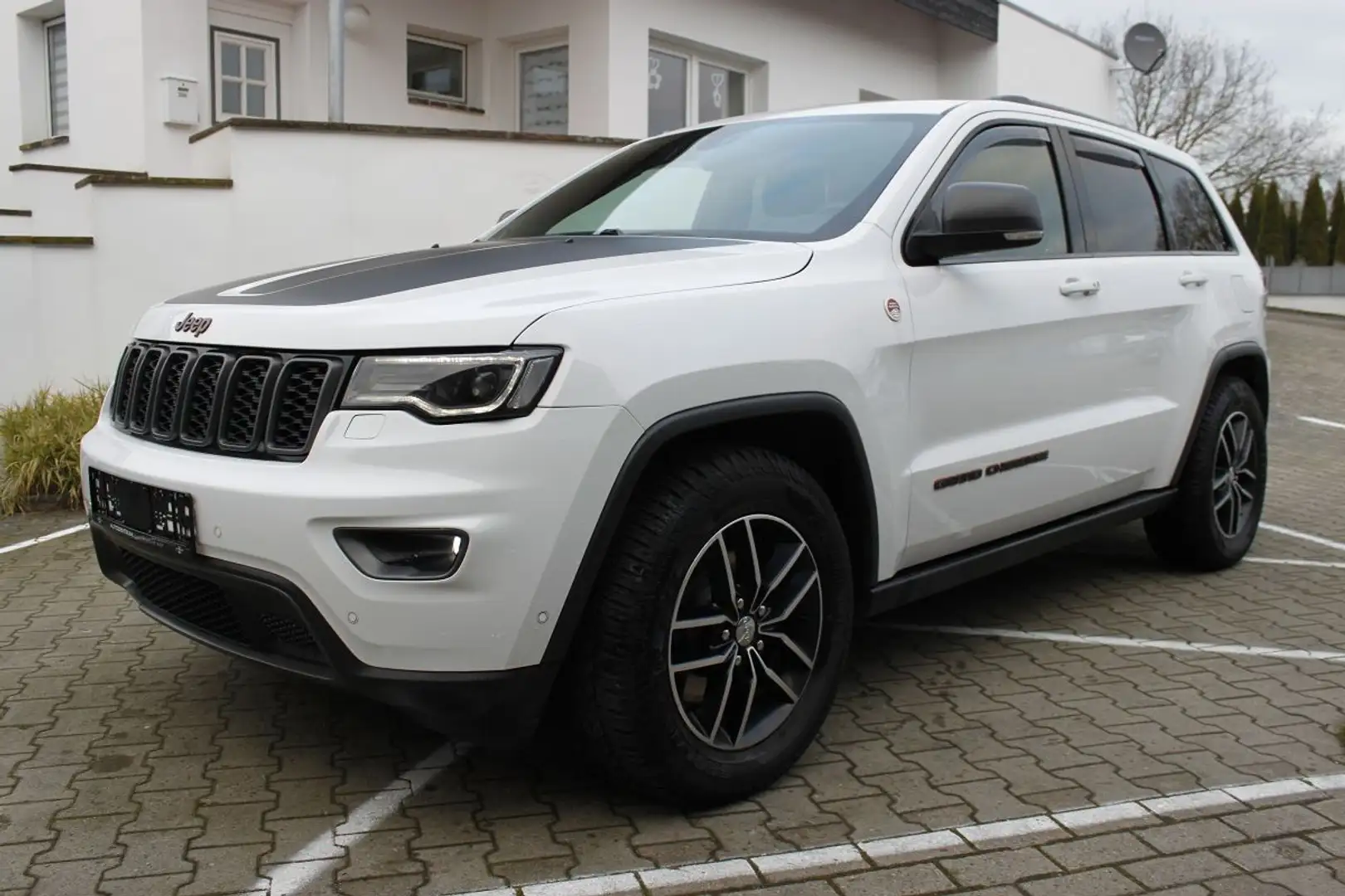 Jeep Grand Cherokee 3.0 V6 4WD Automatik Trailhawk Weiß - 1