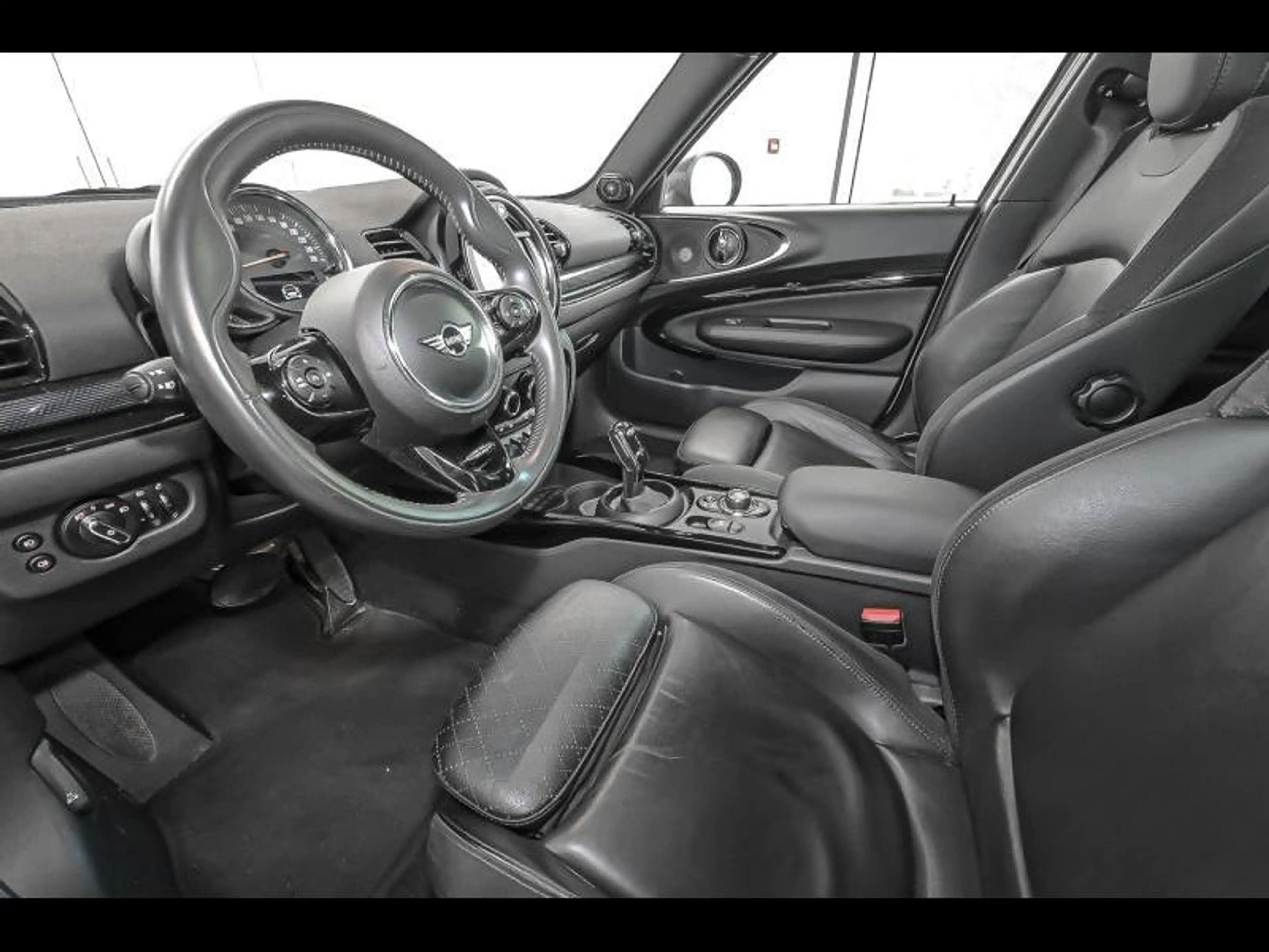 MINI Cooper Clubman . — photo 6