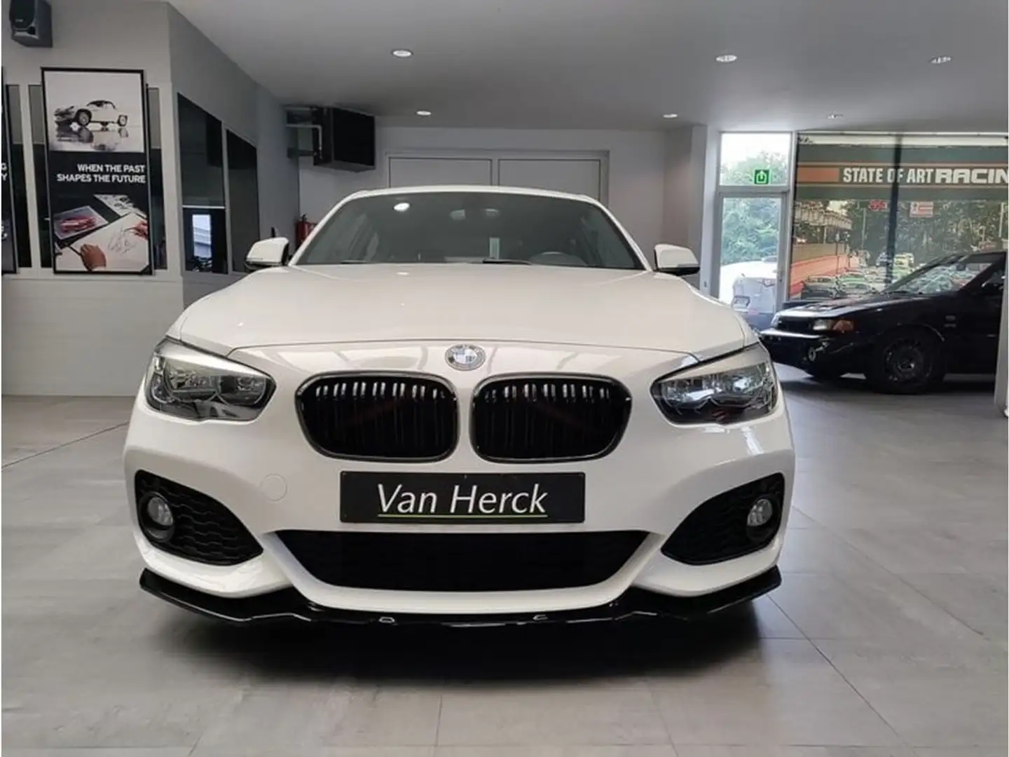 BMW 116 i M-Pack Bianco - 2