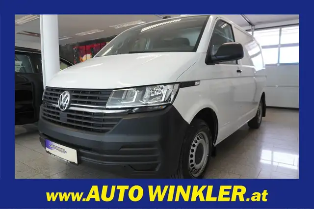 Volkswagen Transporter main image