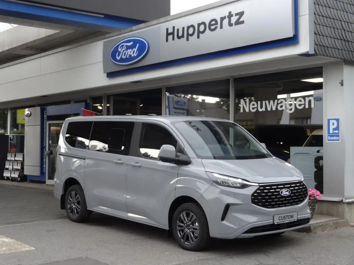Ford Tourneo Custom L1 Titanium AUT AHK LED RFK SHZ Gris - 1