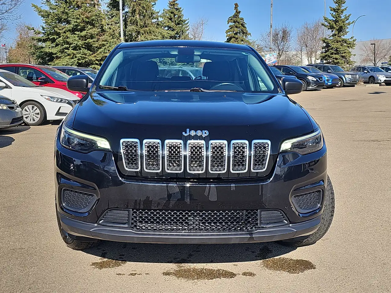 Jeep Cherokee photo Jeep Cherokee