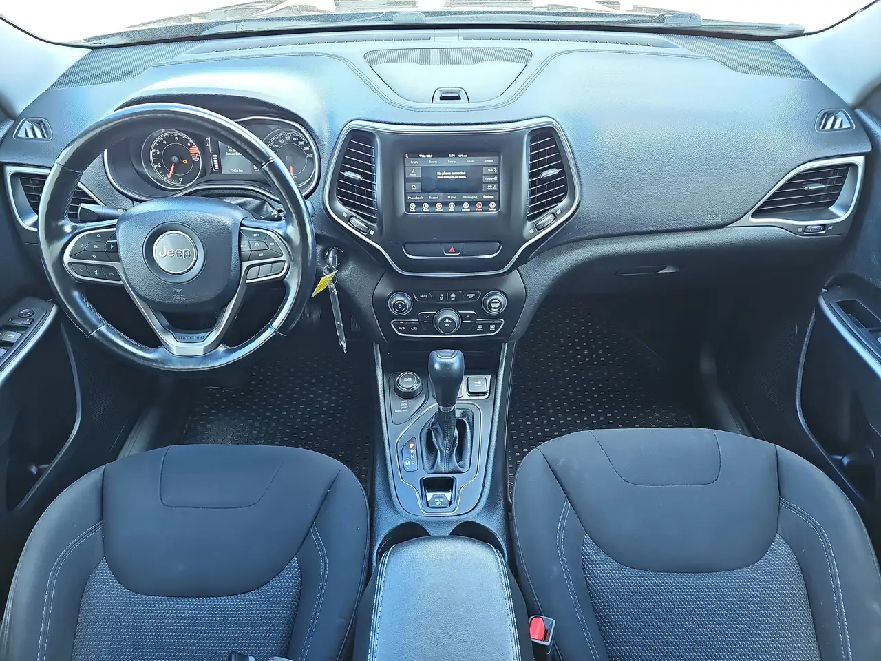 Jeep Cherokee photo Jeep Cherokee