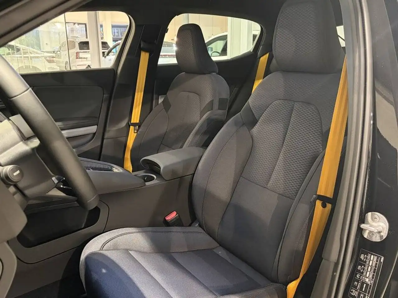 Polestar 2 2025