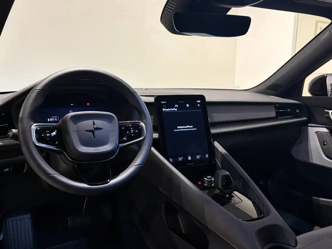 Polestar 2 2025