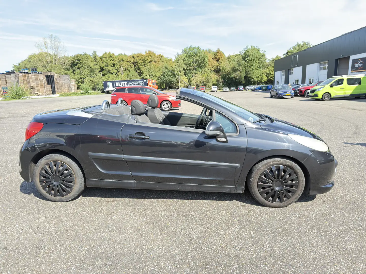 Peugeot 207 207 Cabriolet 1.6 hdi export handelaar Noir - 2