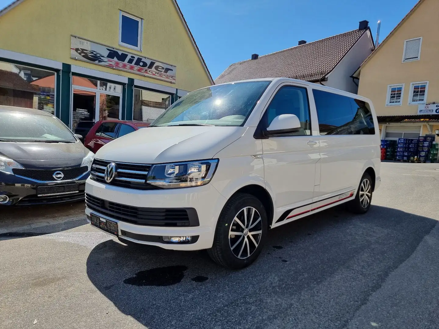 Volkswagen T6 Multivan 2.0TSI DSG 4M. Edition NAVI+AHK+1.HA Blanc - 1