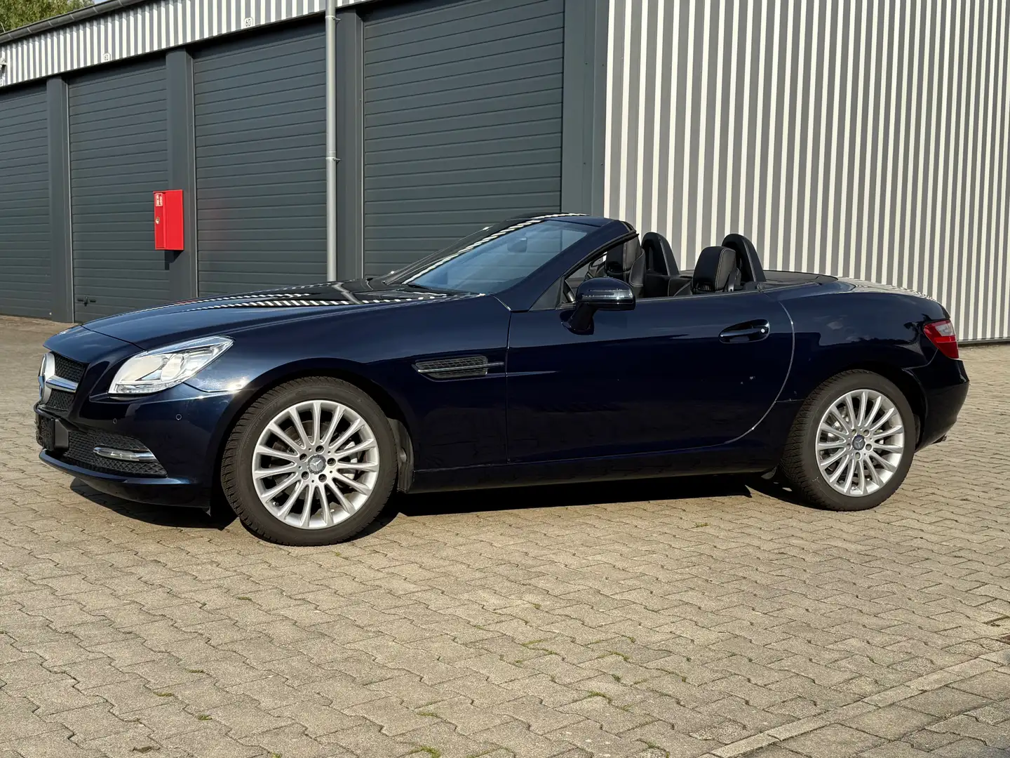 Mercedes-Benz SLK 200 SLK 200 (BlueEFFICIENCY) Bleu - 1