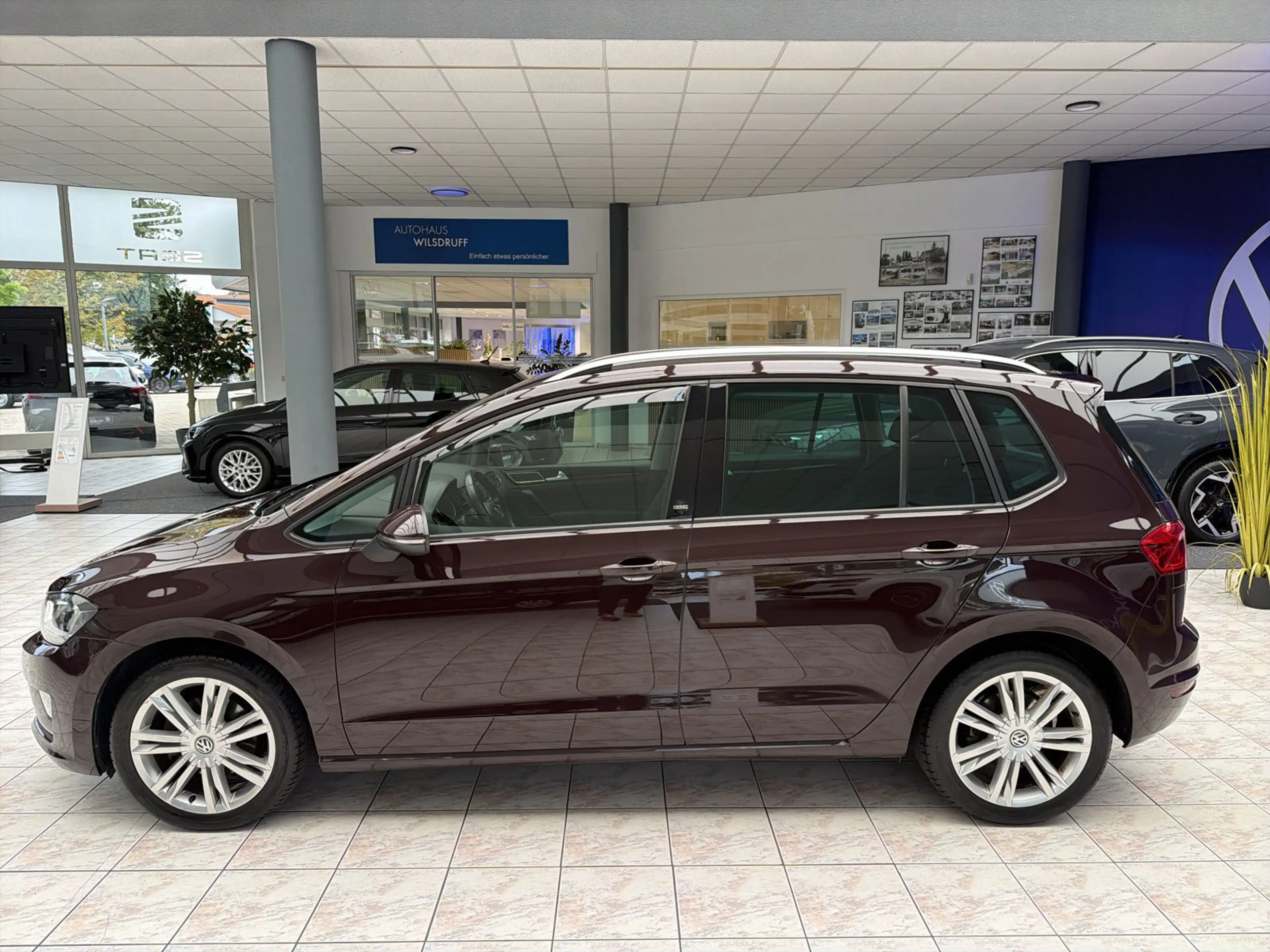 Volkswagen Golf Sportsvan 1.4 DSG Sound XENON*NAVI*AHK — photo 10