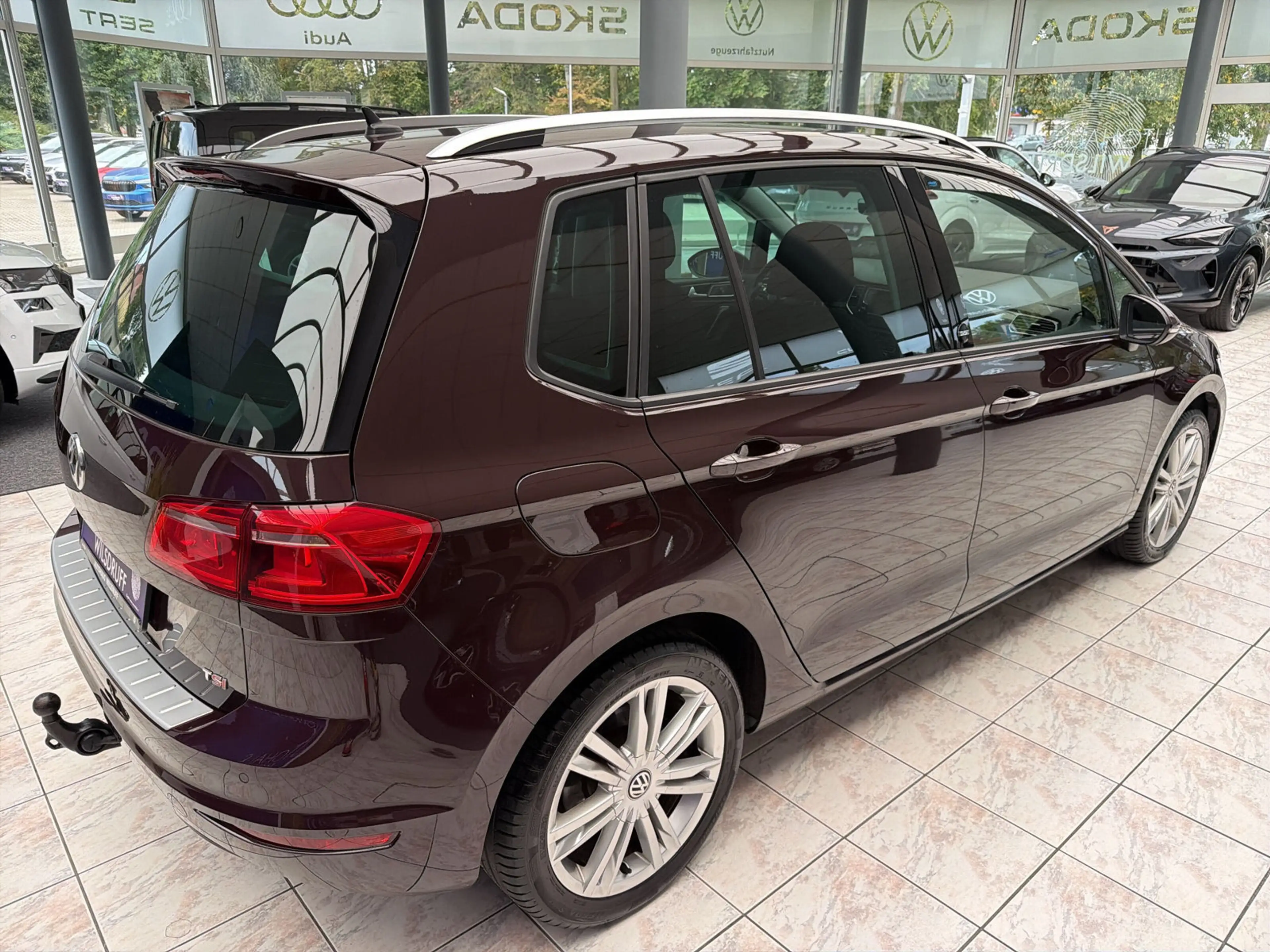 Volkswagen Golf Sportsvan 1.4 DSG Sound XENON*NAVI*AHK — photo 7