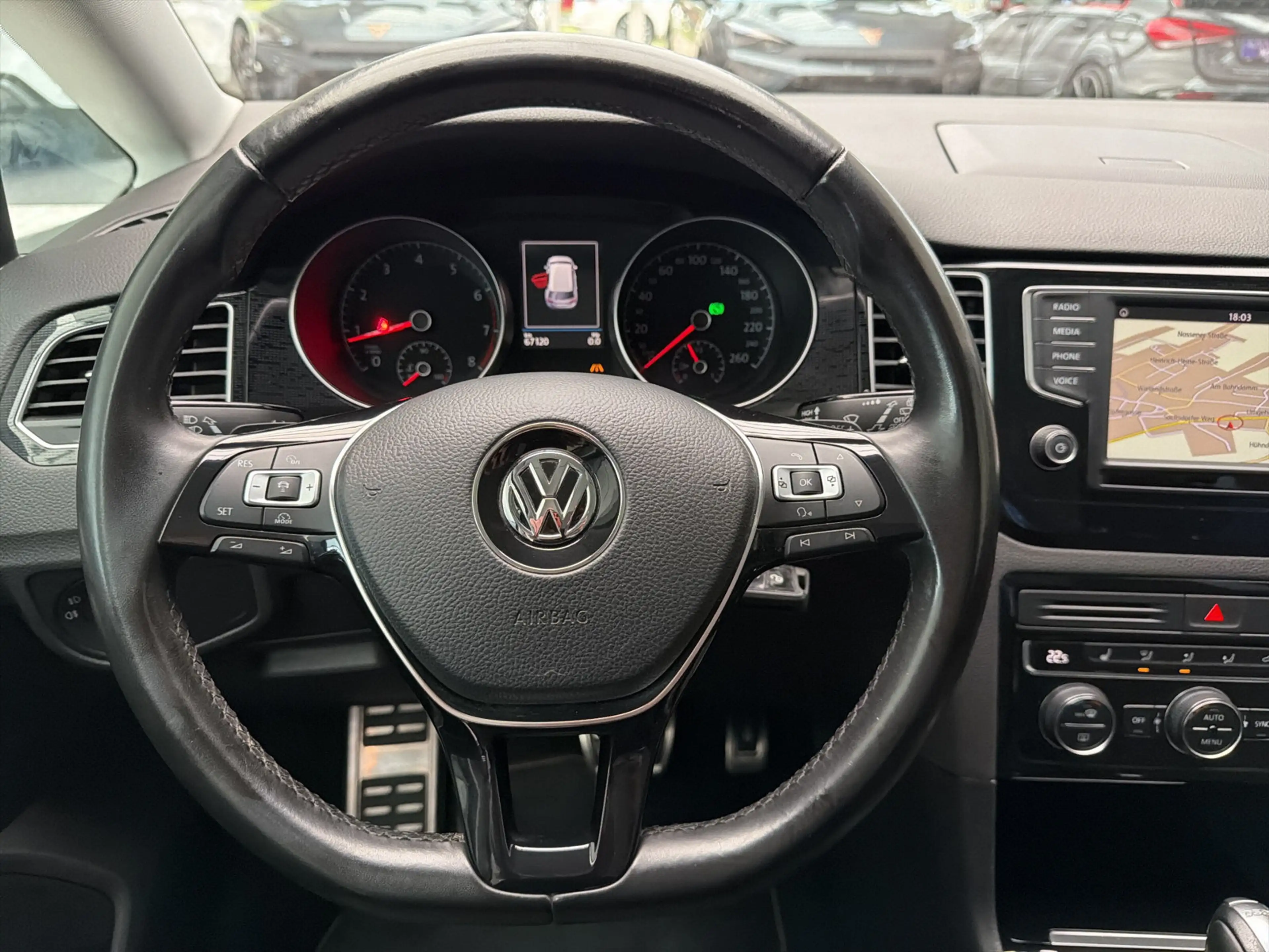 Volkswagen Golf Sportsvan 1.4 DSG Sound XENON*NAVI*AHK — photo 13