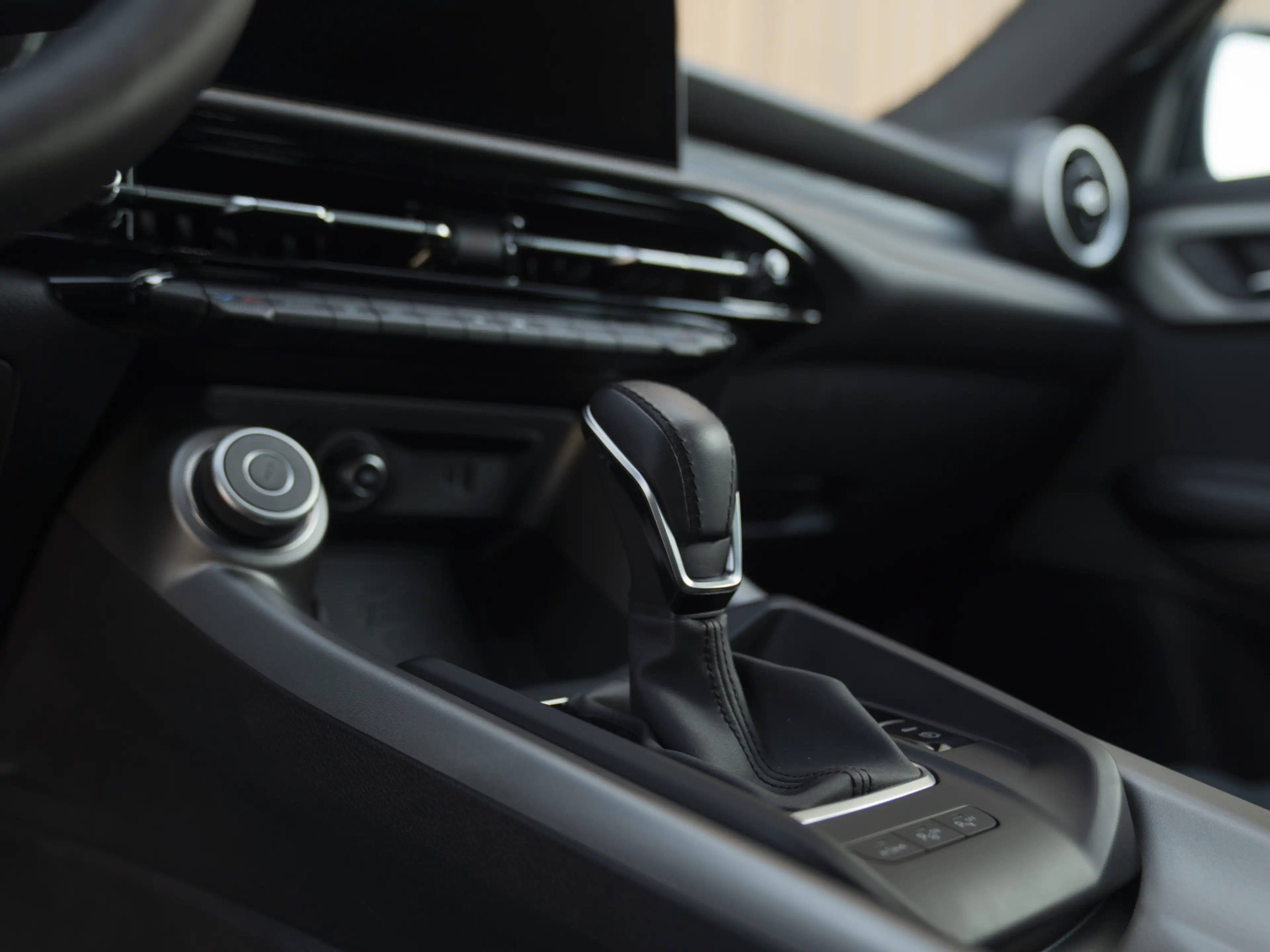 Alfa Romeo Tonale 280pk PHEV Veloce — photo 12