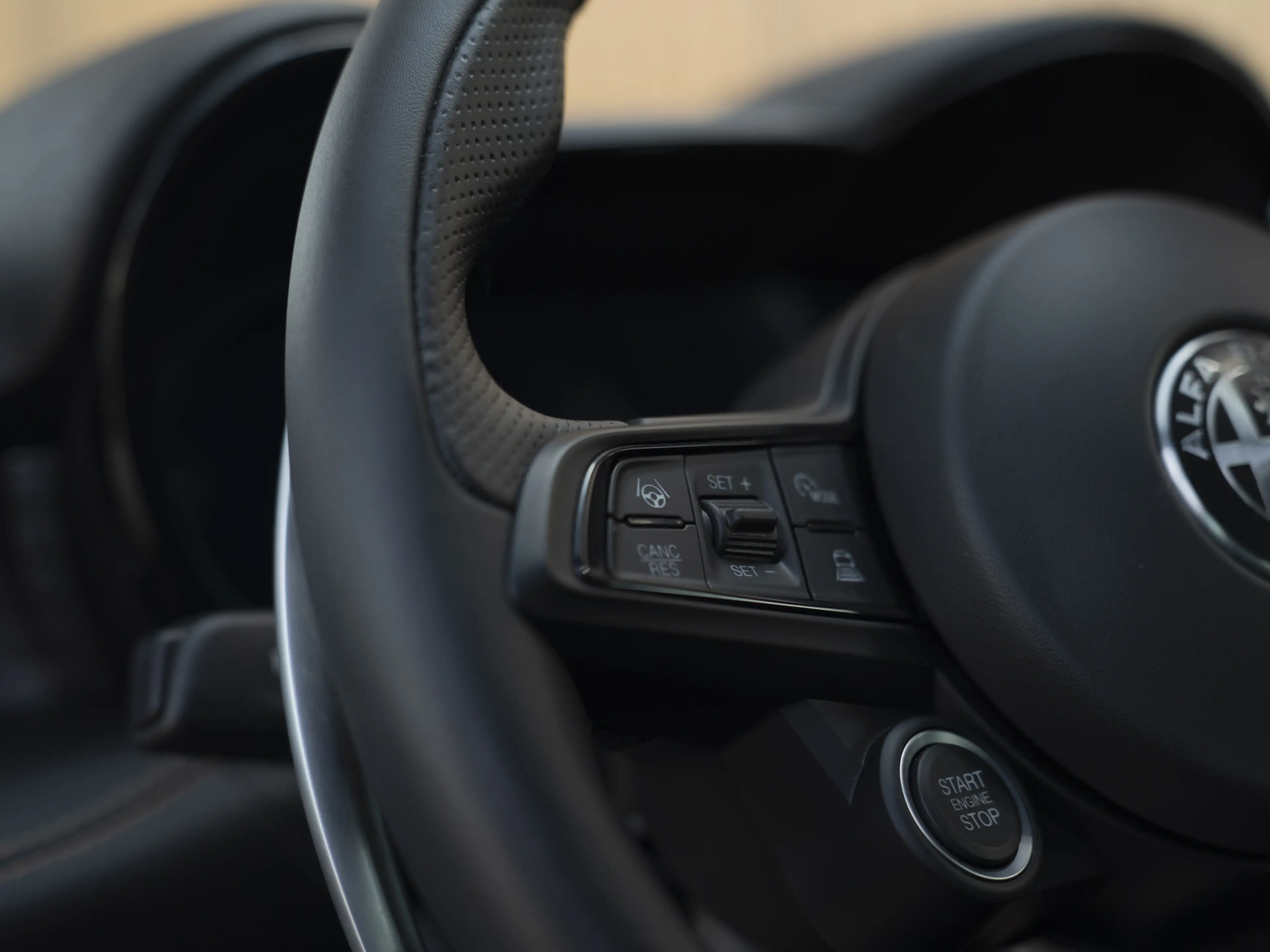Alfa Romeo Tonale 280pk PHEV Veloce — photo 27