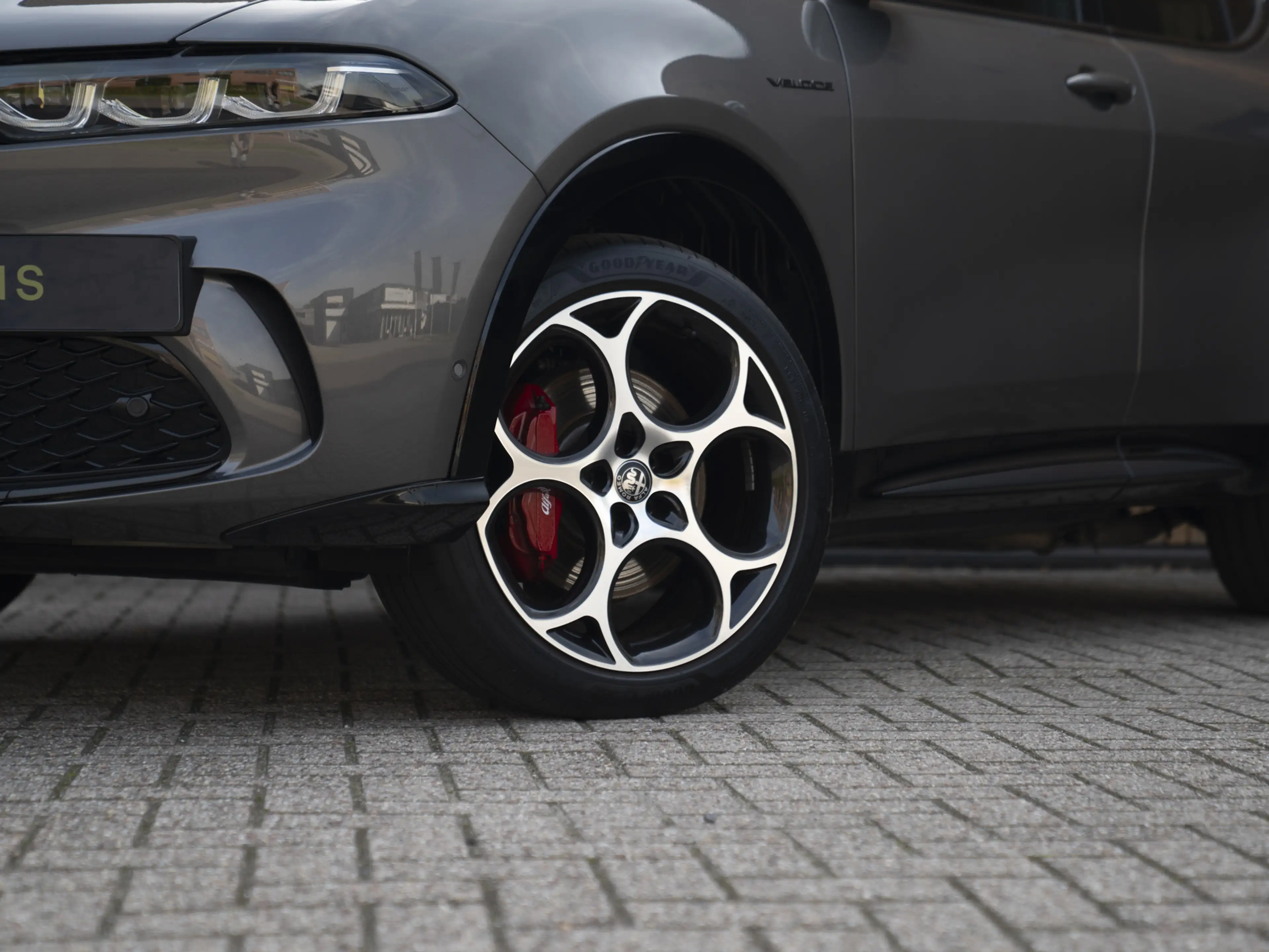 Alfa Romeo Tonale 280pk PHEV Veloce — photo 18