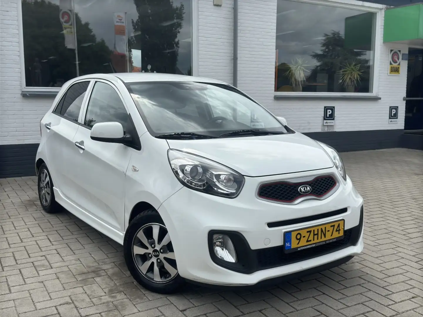 Kia Picanto 1.0|X-TREME|TREKHAAK|RIJKLAAR|AIRCO Wit - 2