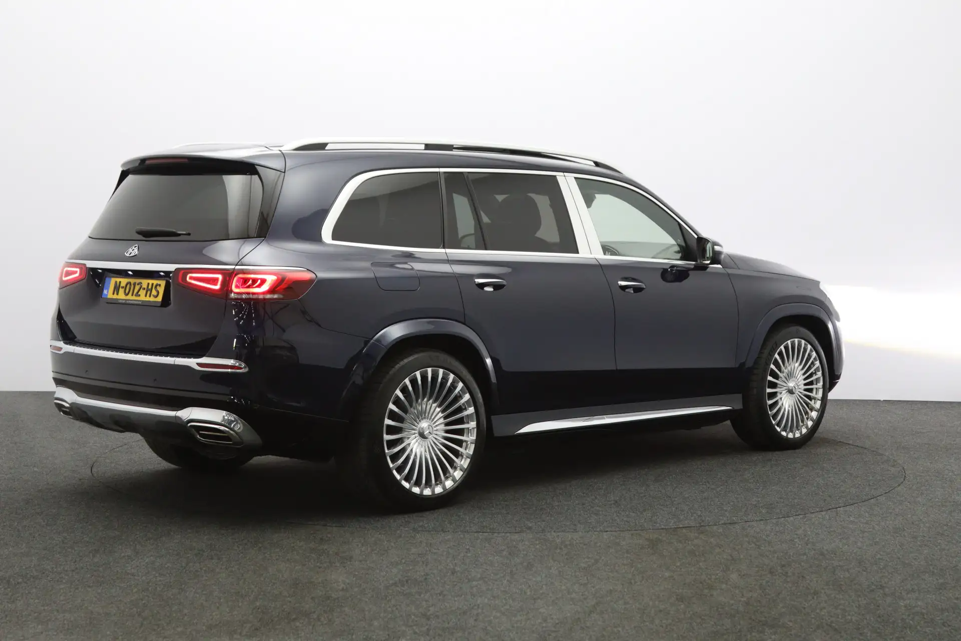 벤츠 GLS-클래스 600 2021 건메탈 사진 8