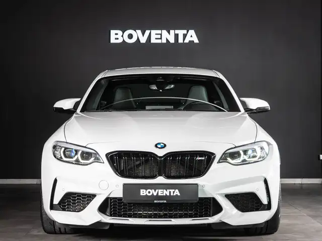 BMW M2 view 2