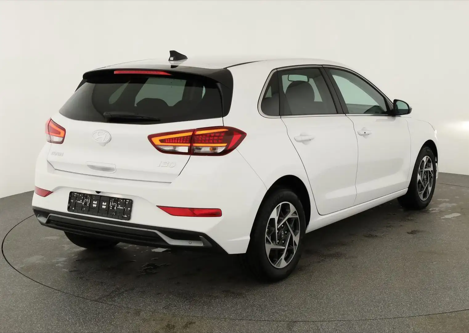 Hyundai i30 Style 1.5 T-GDI Style, Navi, Kamera, LED, 16-Zo... Weiß - 2