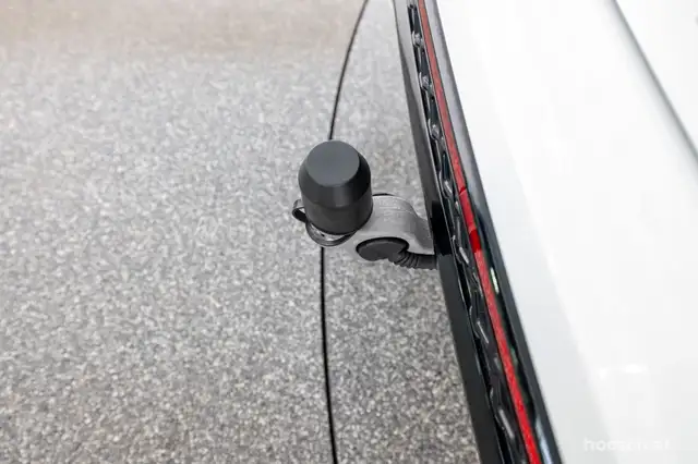 Volkswagen Passat view 10
