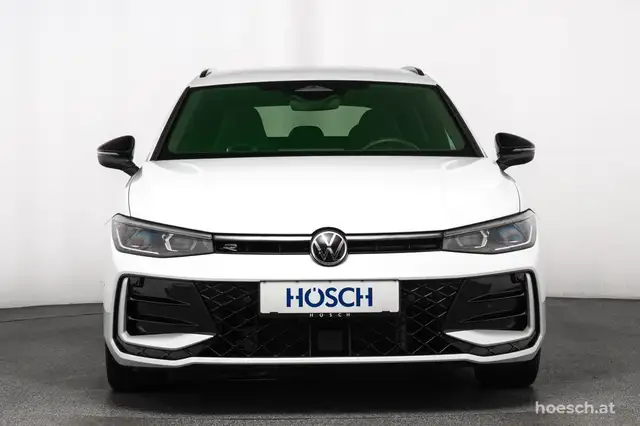 Volkswagen Passat view 2