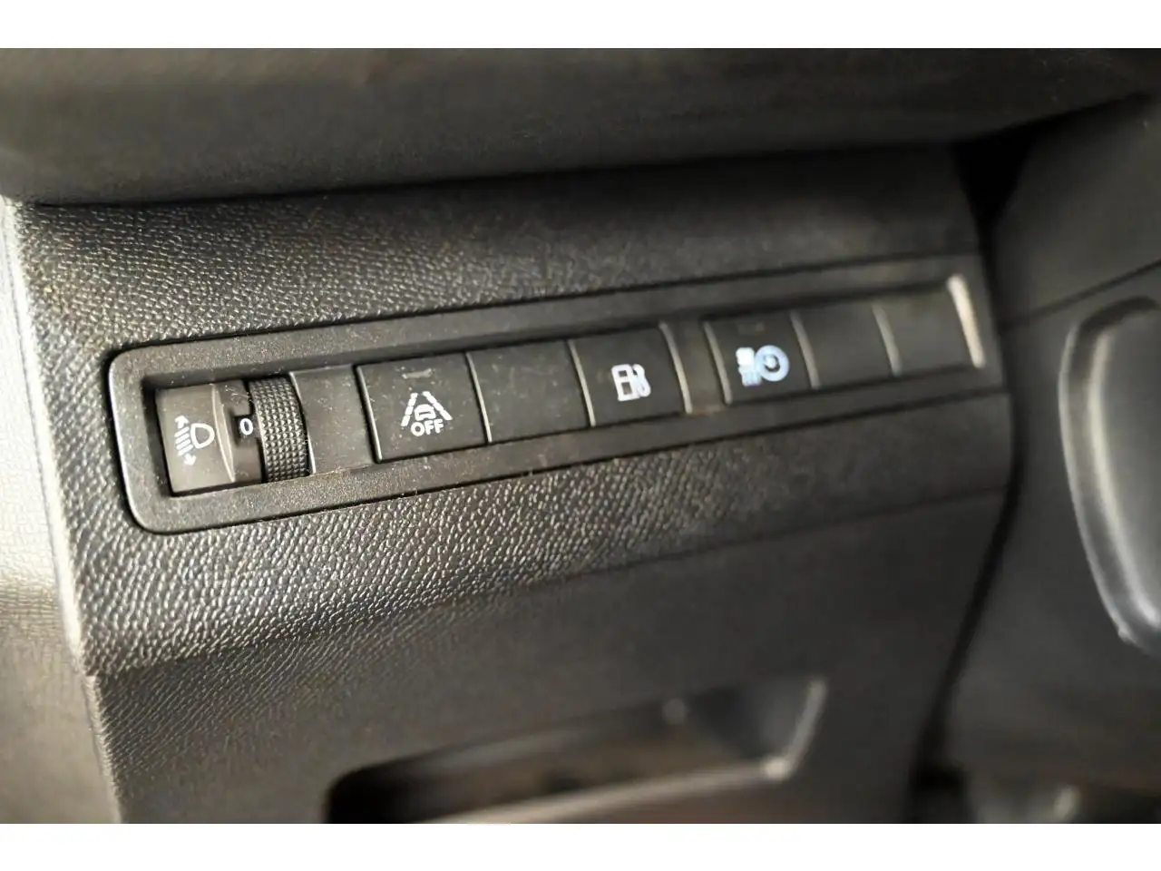 Peugeot 3008 3008 Plug-In Hybrid — photo 34