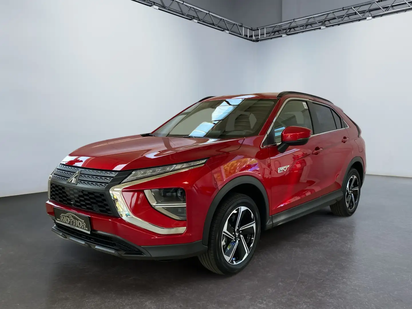 Mitsubishi Eclipse Cross 2.4 MIVEC FLA SpurH LM KAM crvena - 2