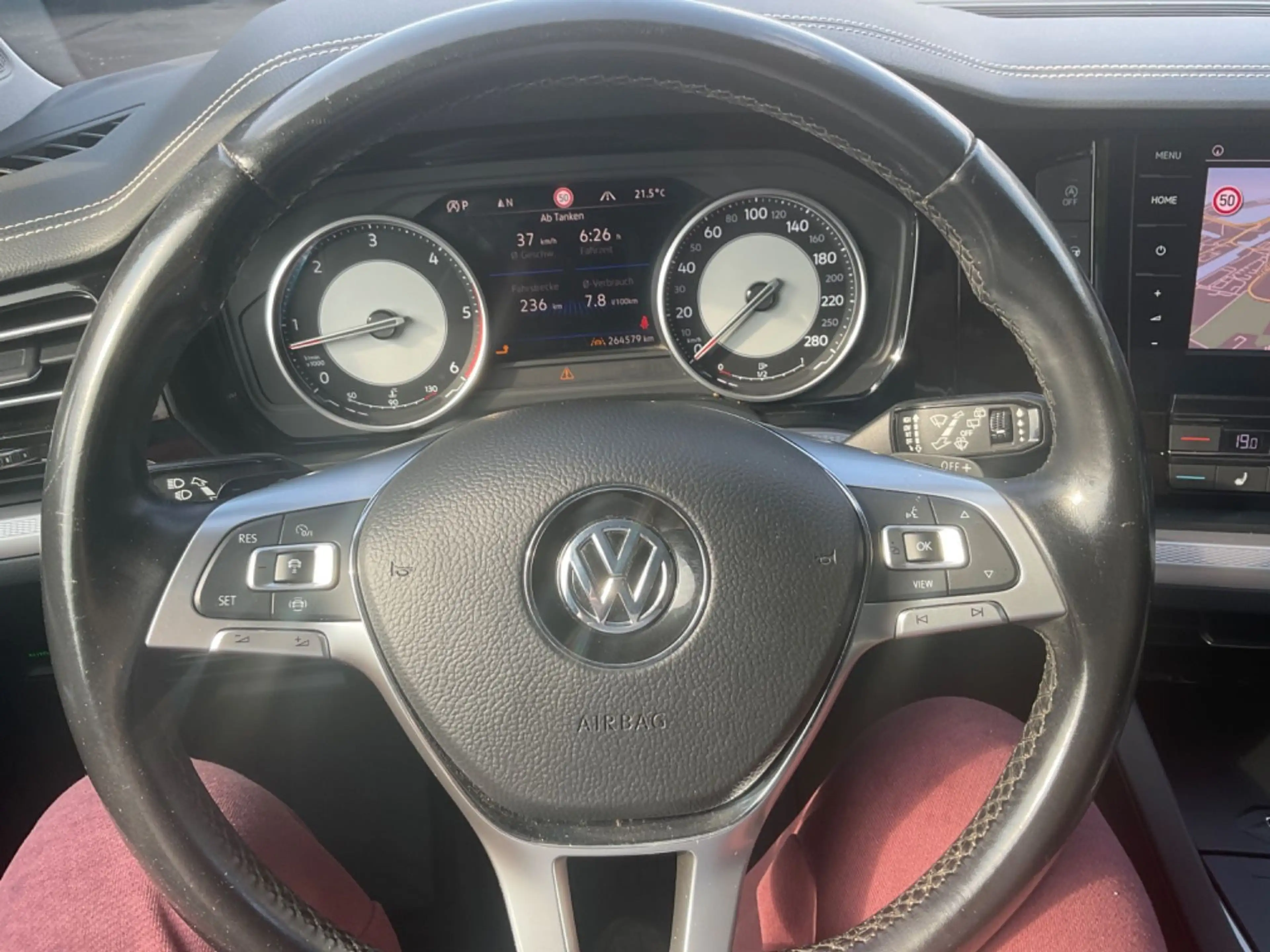 Volkswagen Touareg Basis 4Motion TÜV 10.2027 — photo 15