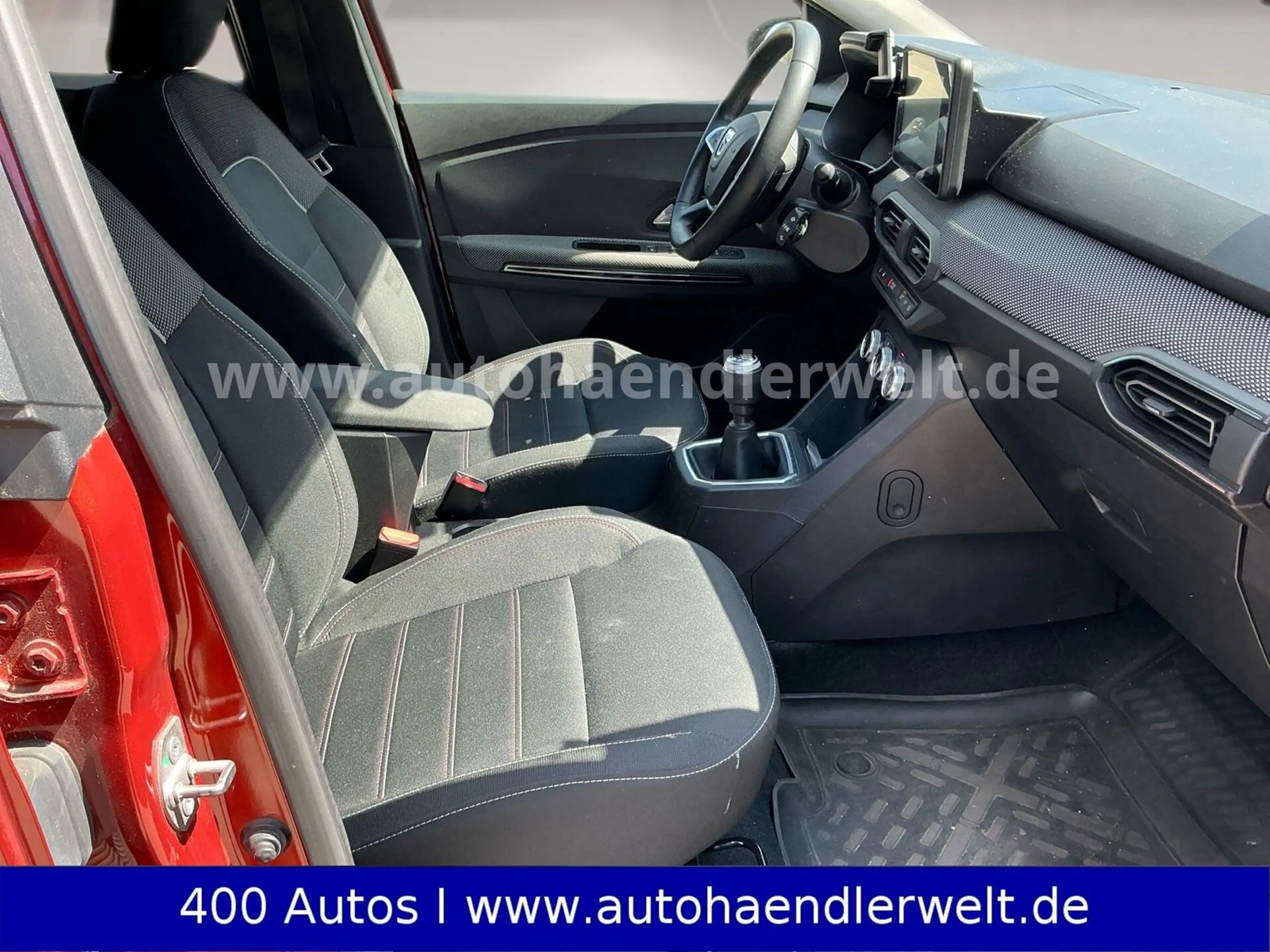 Dacia Jogger 1.0 TCE LPG Extreme — photo 13