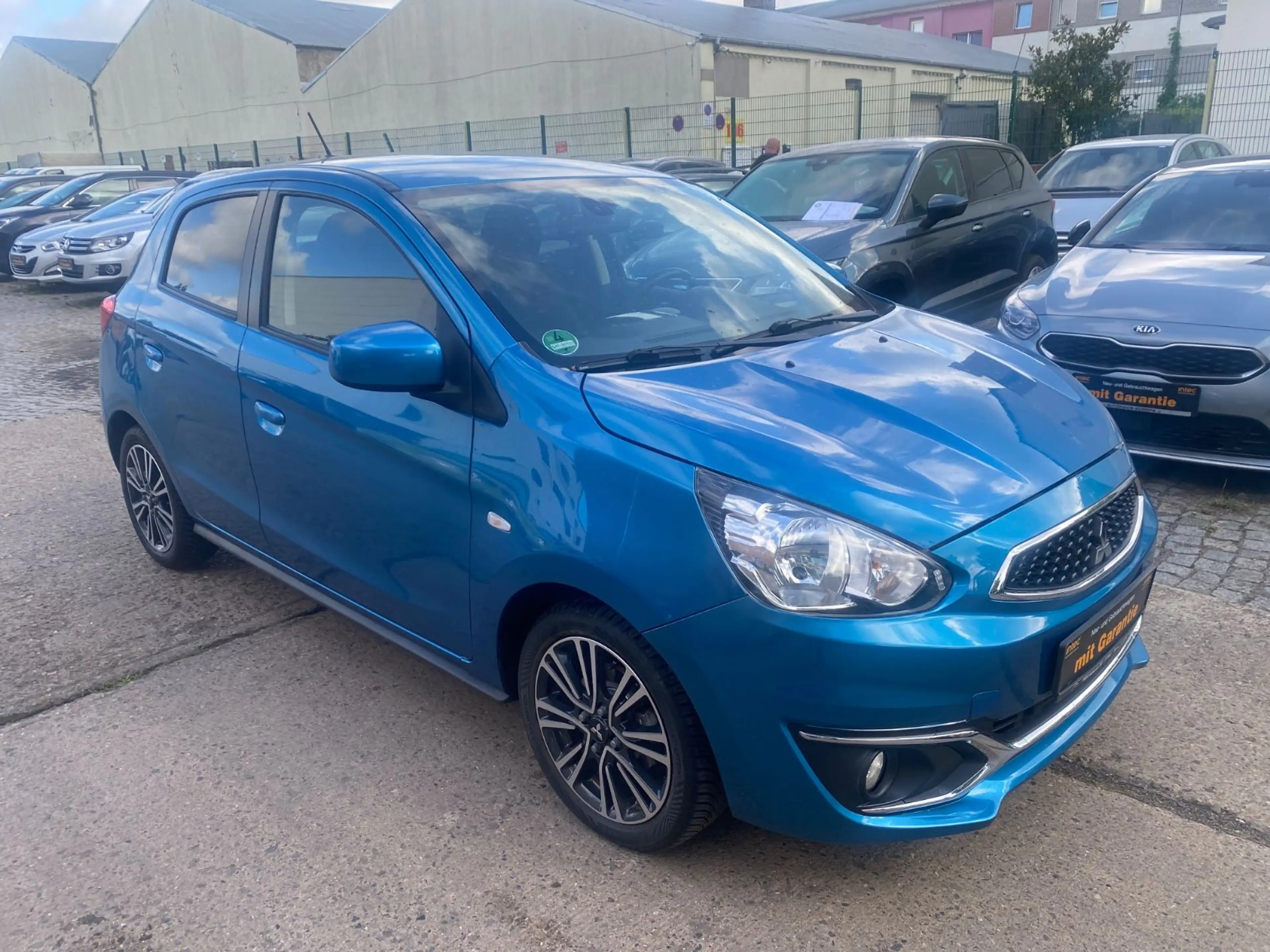 Mitsubishi Space Star Diamant Edition+Aut.+Navi+Allwetter — photo 3