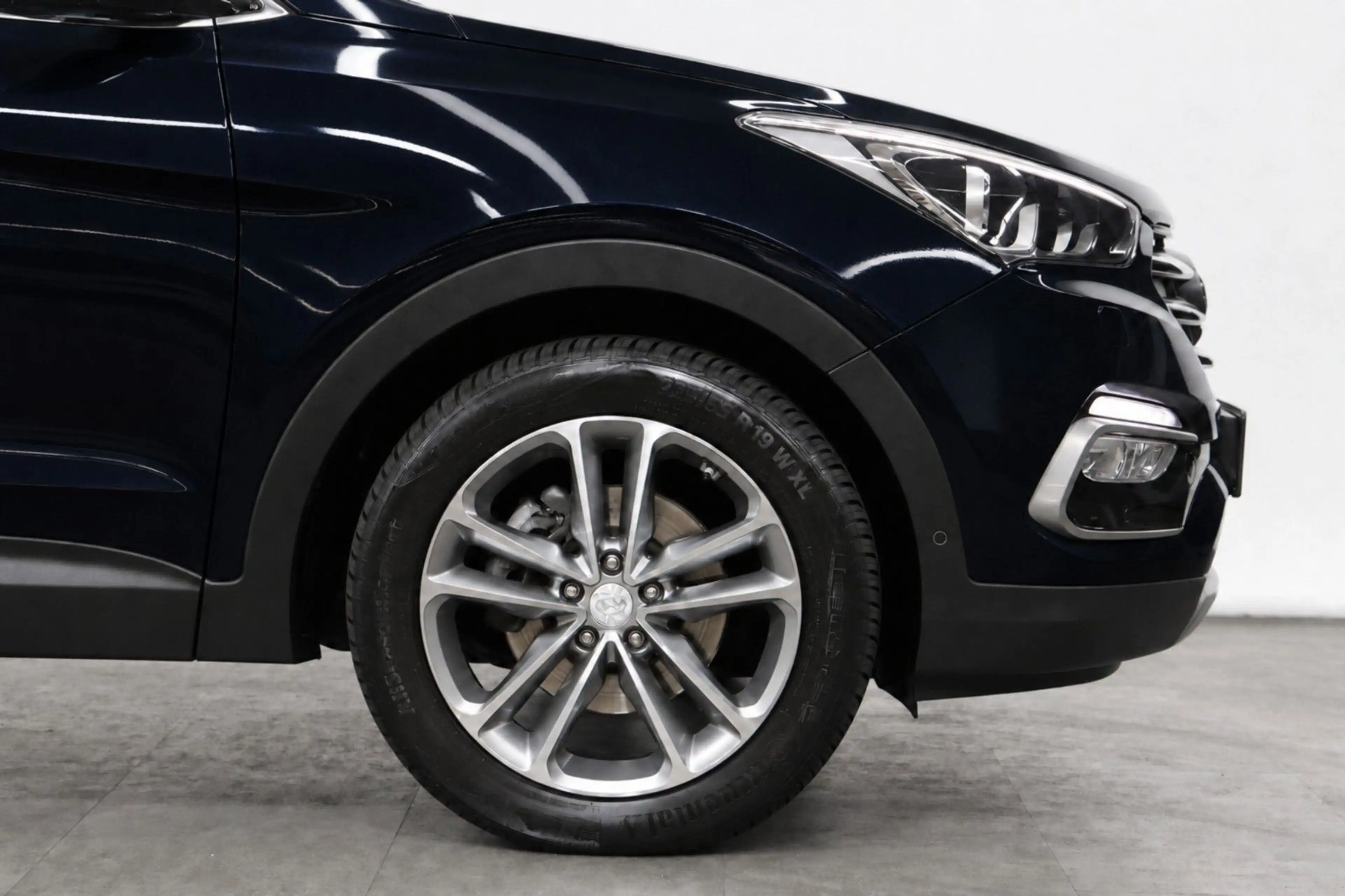 Hyundai SANTA FE Premium 4WD*7-SITZER*360°*AHK*INFINITY* — photo 10