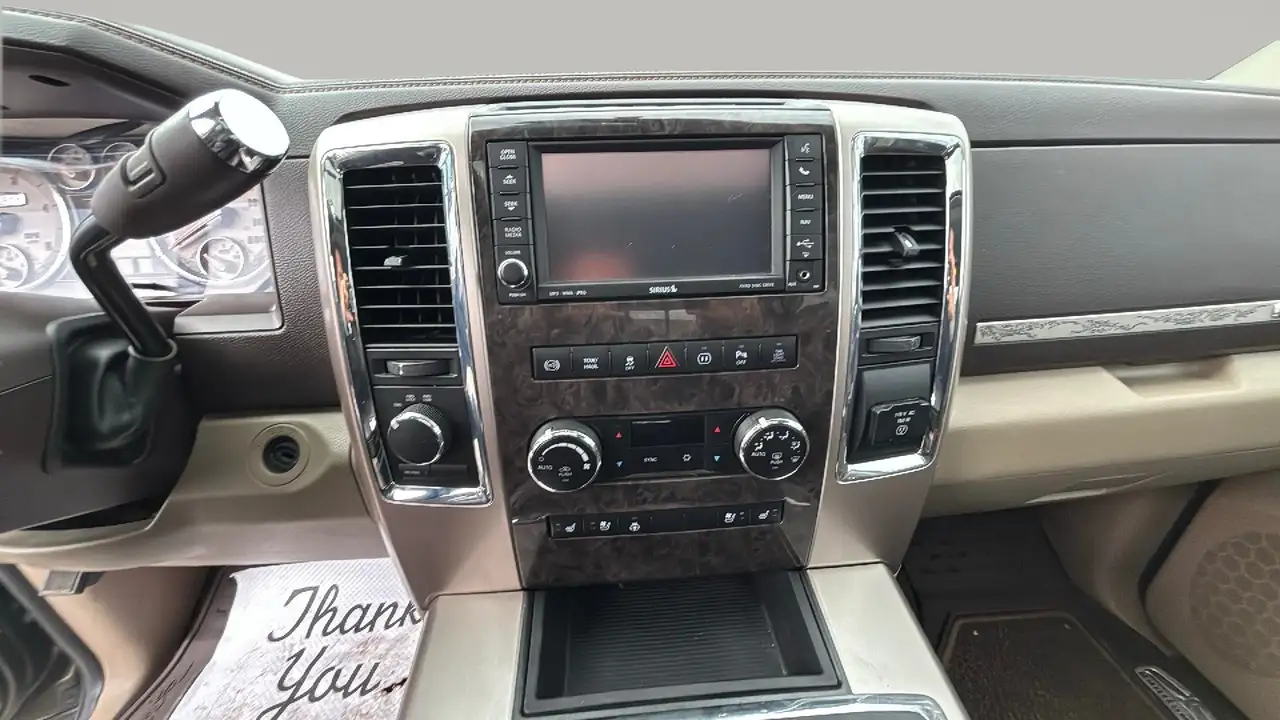 RAM 2500 снимка RAM 2500