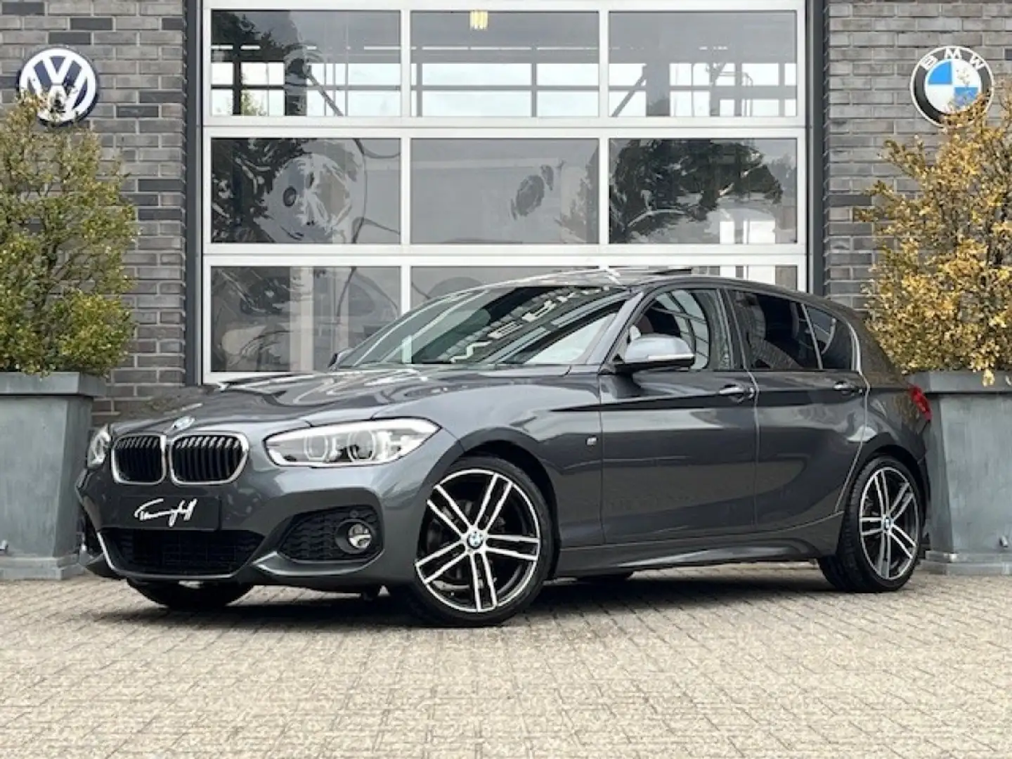 BMW 118 118I AUT. M SPORT ED. - LEDER - EL. SCH./KANT.DAK Gris - 1