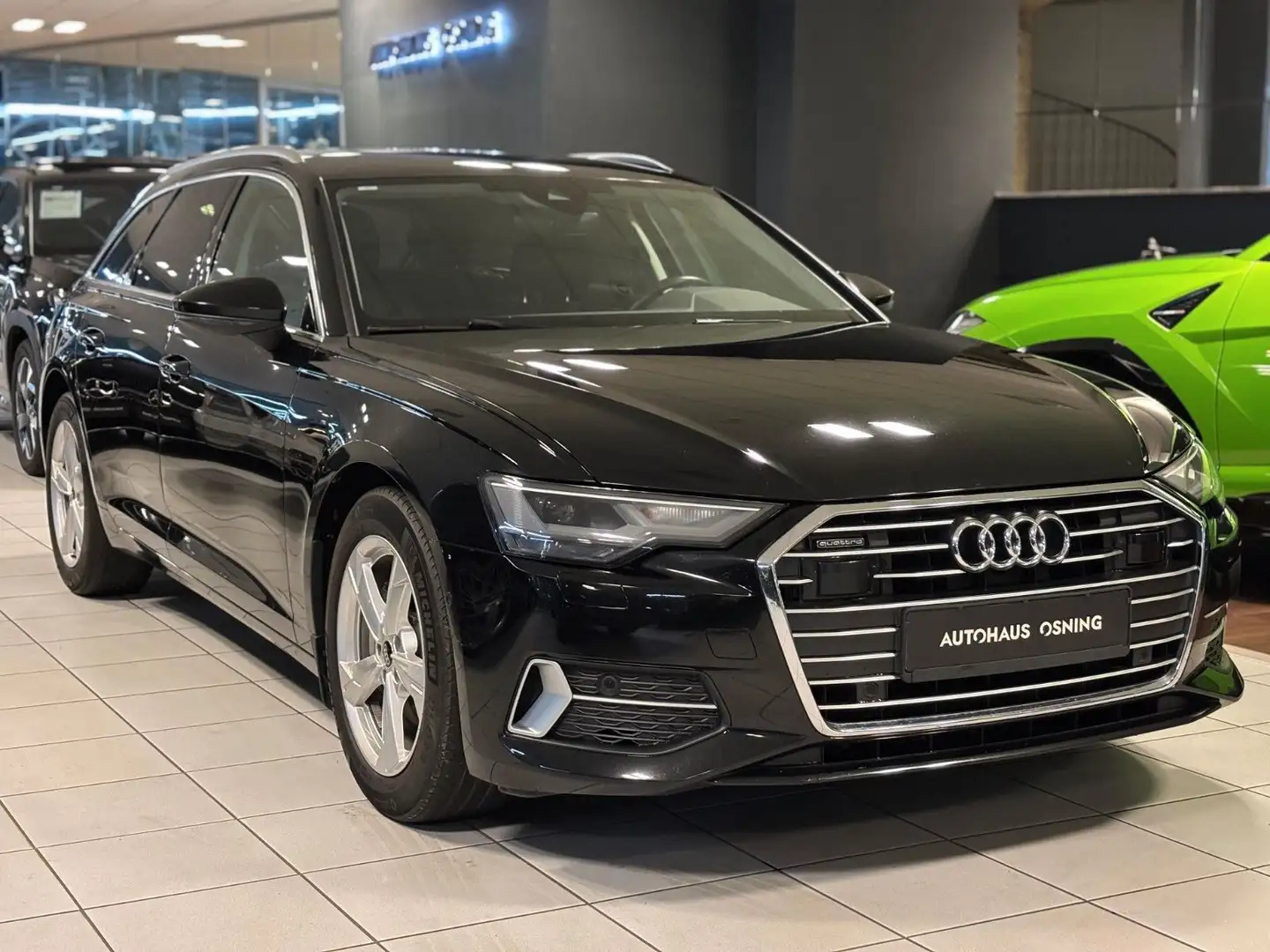 Audi A6 Avant 40 TDI Q Sport KAMERA NAVI STHZ AHK Schwarz - 1