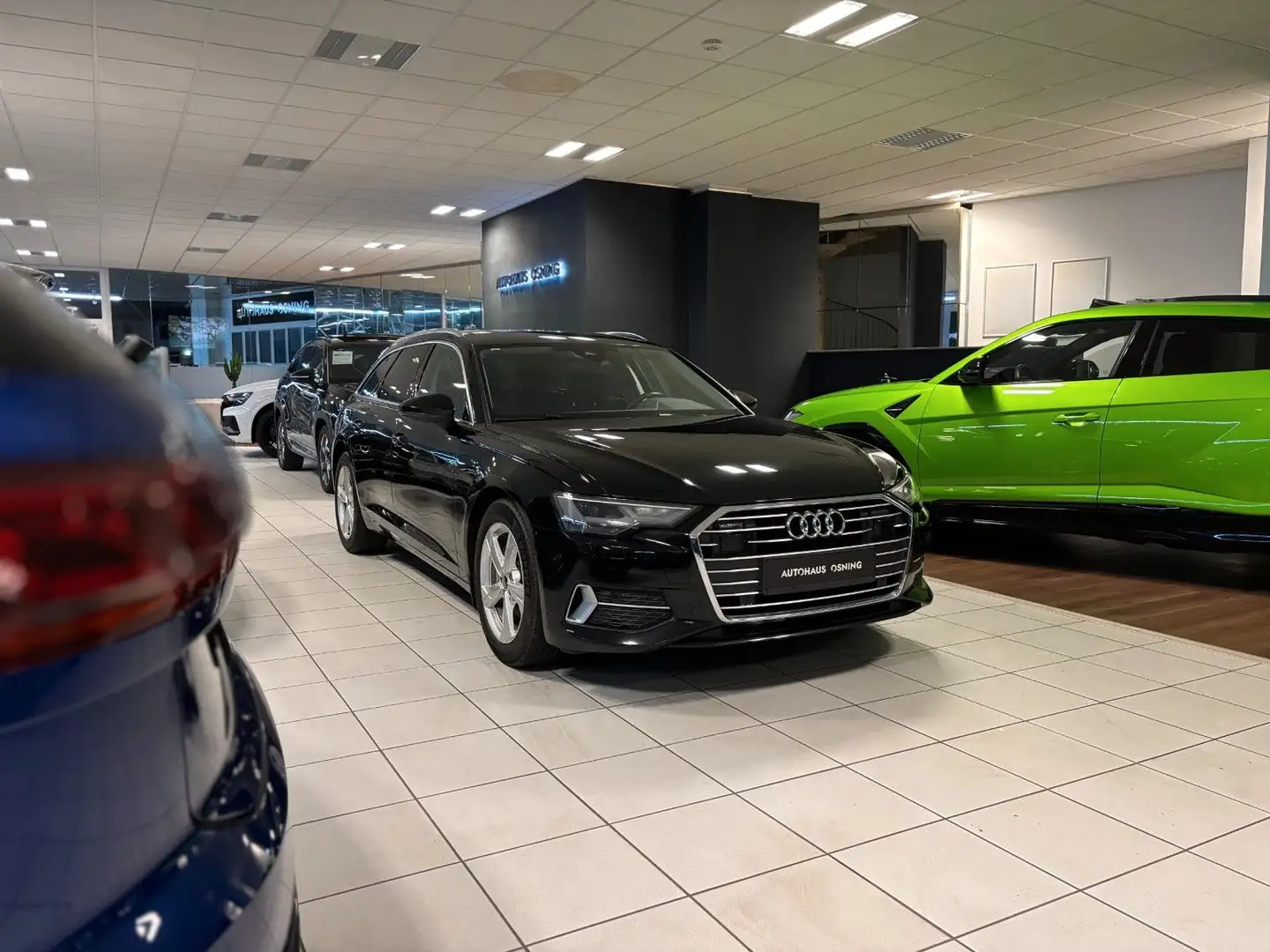 Audi A6 Avant 40 TDI Q Sport KAMERA NAVI STHZ AHK Schwarz - 2