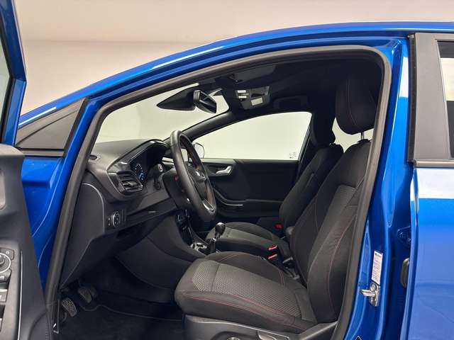 Ford Puma — photo 11