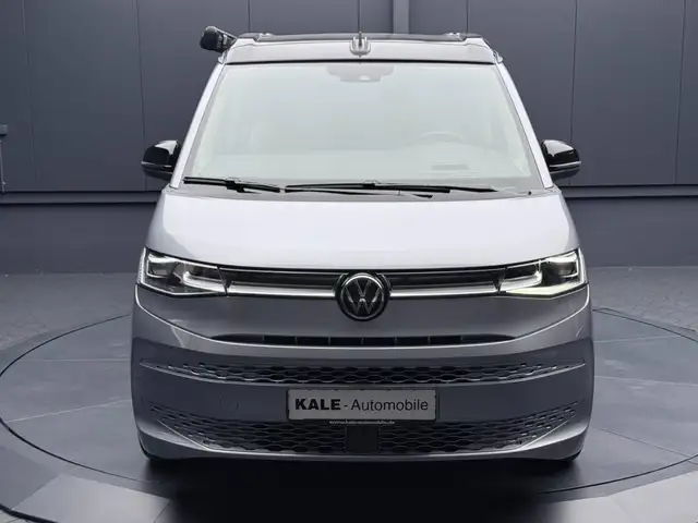 Volkswagen T7 California view 12