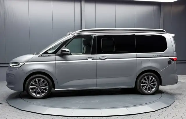 Volkswagen T7 California view 5