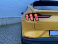 Ford Mustang Mach-E 98kWh Ext. RWD Geel - thumbnail 7