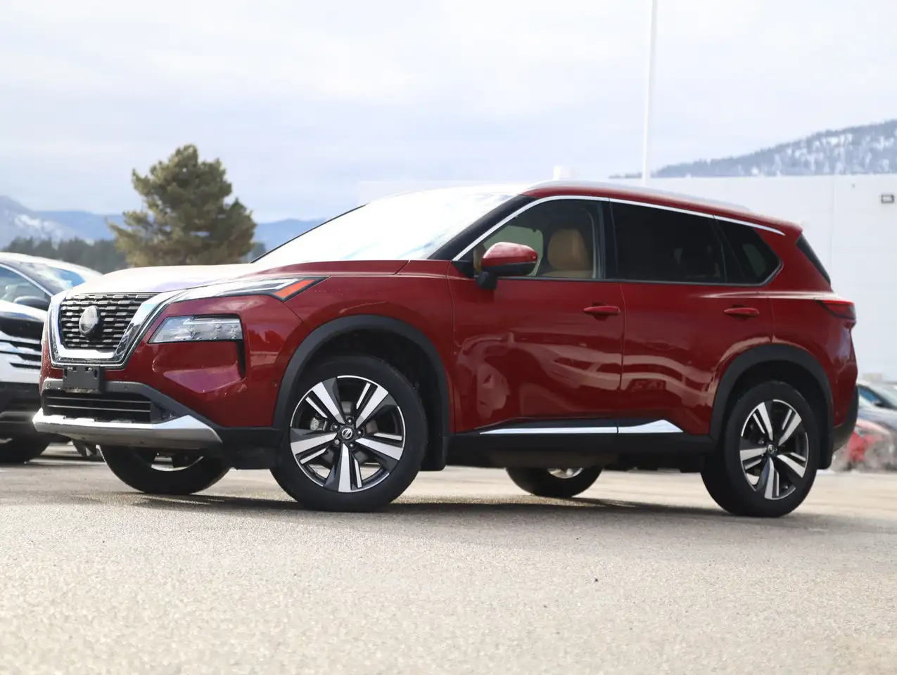 Nissan Rogue снимка Nissan Rogue