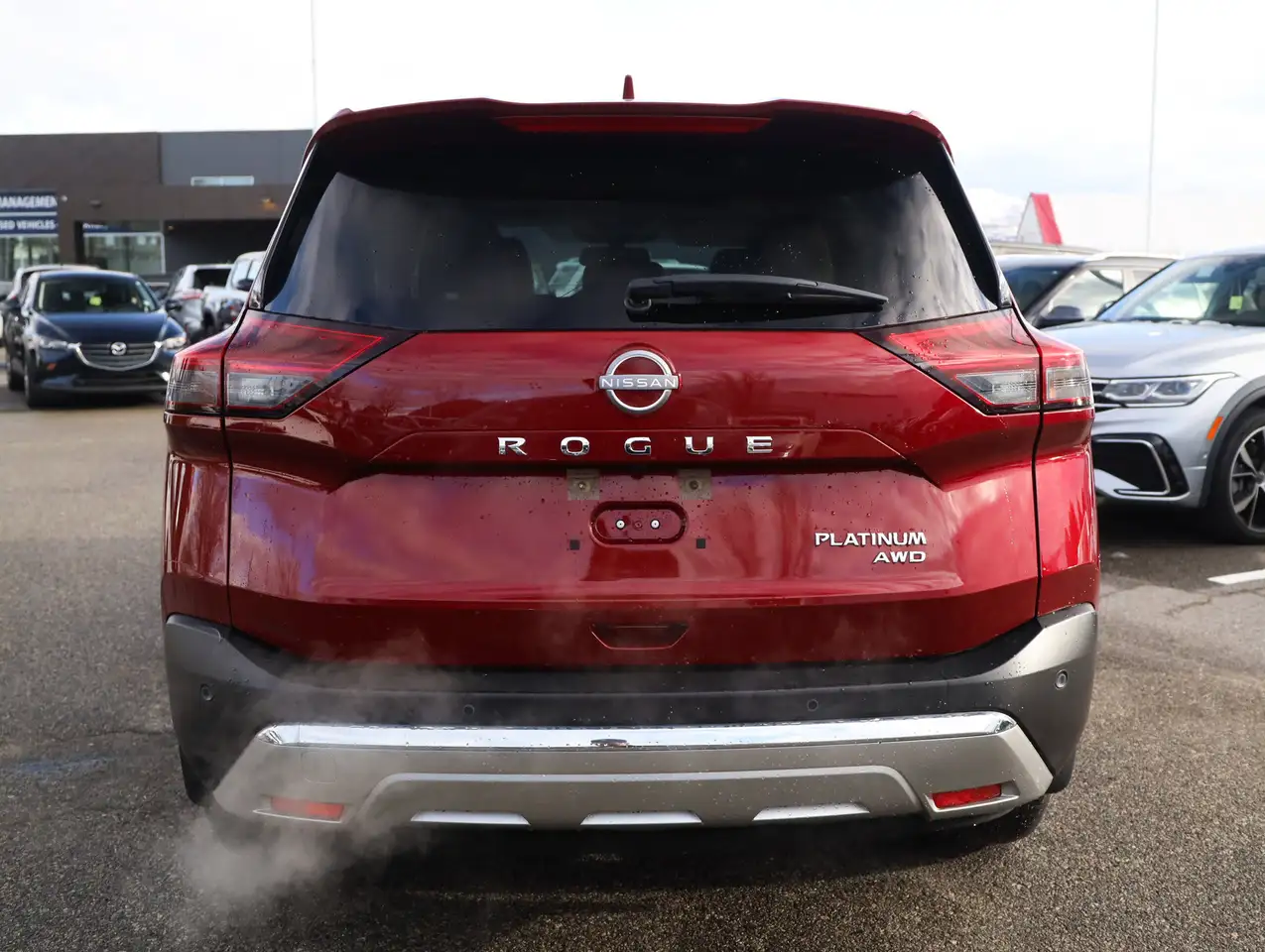 Nissan Rogue снимка Nissan Rogue