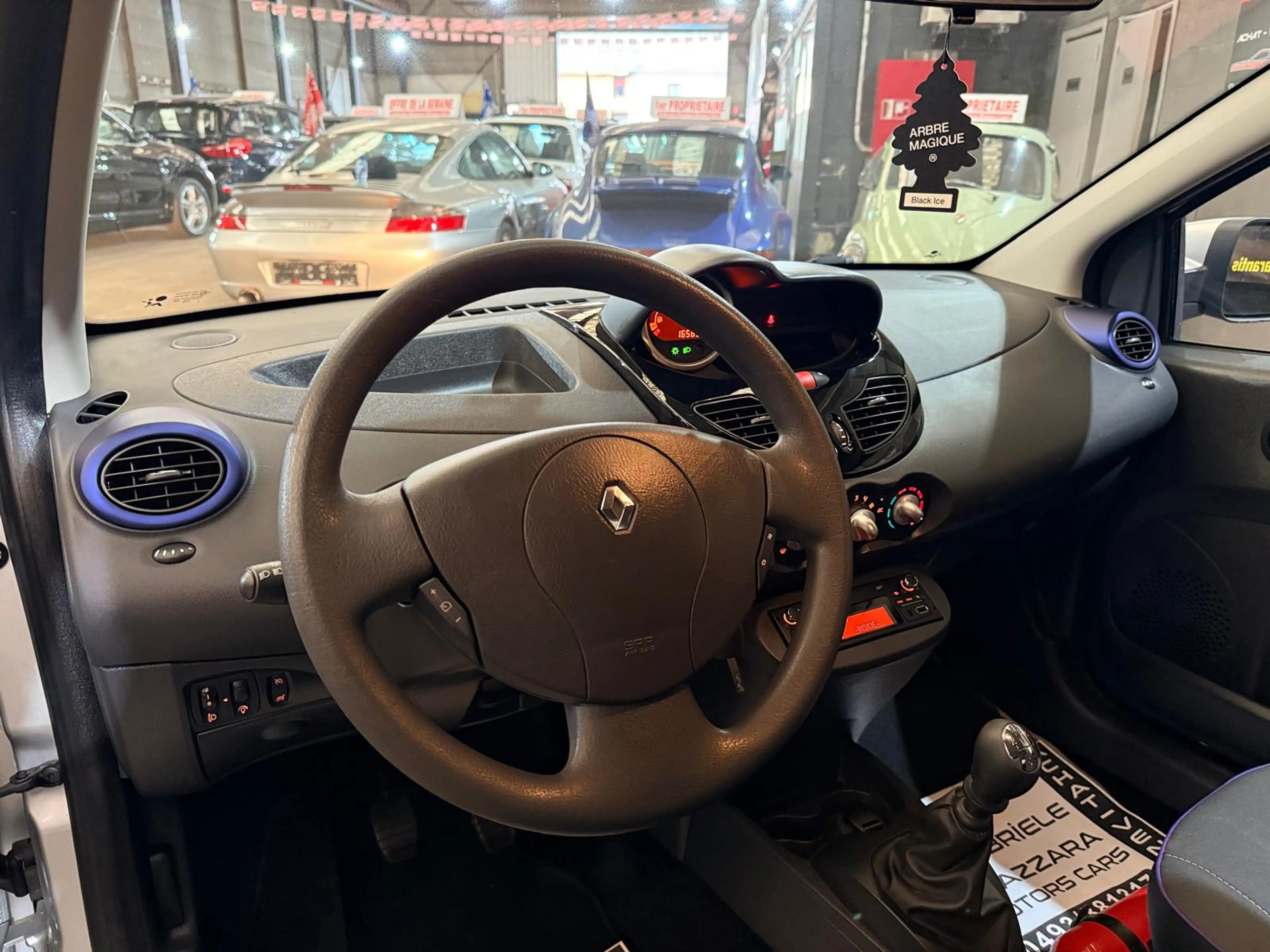 Renault Twingo Twingo 1.2i Airco USB V.E V.C — photo 26