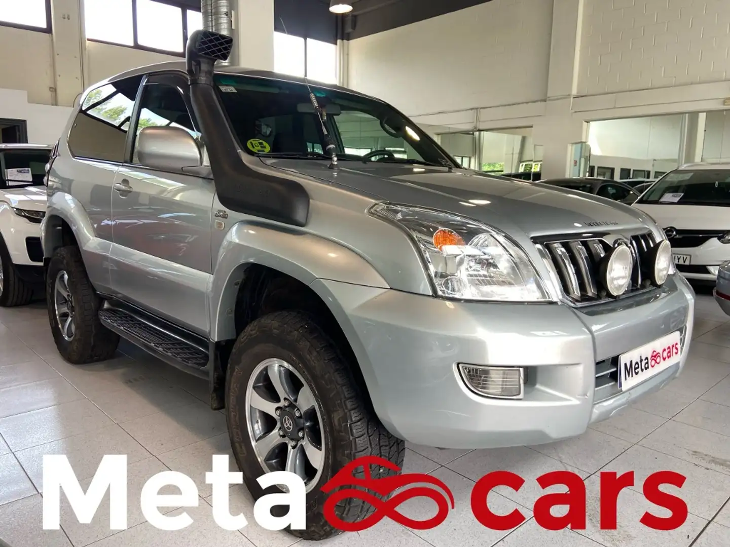 Toyota Land Cruiser Todoterreno Automático de 3 Puertas Gris - 1