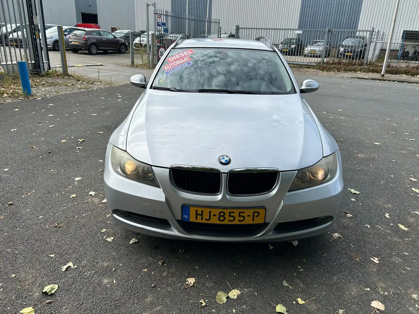 BMW 320 3-serie Touring 320d Executive LEUKE AUTO RIJDT EN Grau - 2