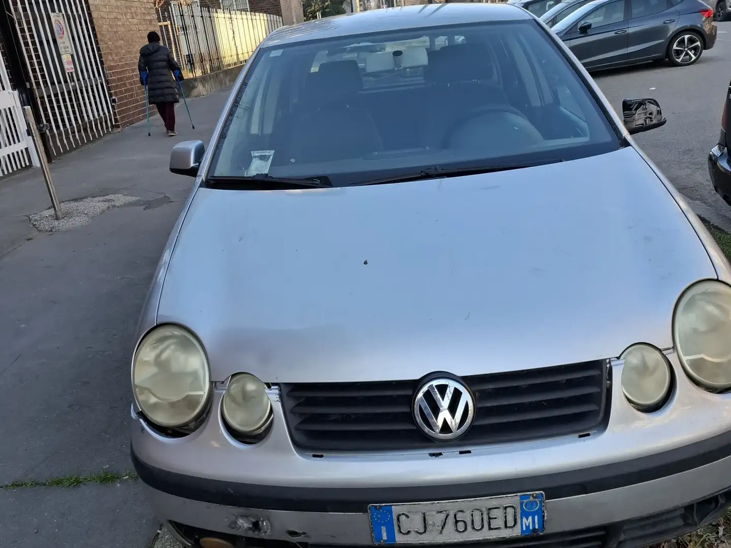 Volkswagen Polo 5p 1.4 Comfortline auto Argento - 1