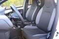 Toyota Aygo X 1.0 VVT-i MT First | Rijklaar | Stoel-/stuurverw. Wit - thumbnail 4