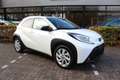 Toyota Aygo X 1.0 VVT-i MT First | Rijklaar | Stoel-/stuurverw. Wit - thumbnail 9