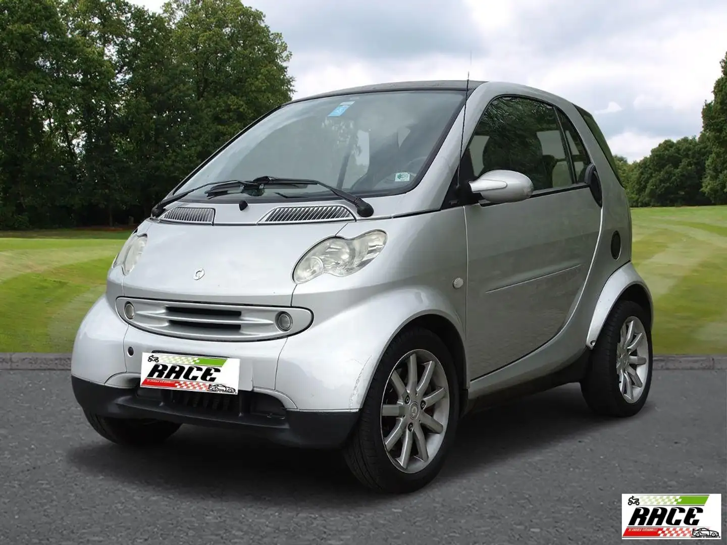 smart forTwo 700 coupÃ© pulse Gris - 1