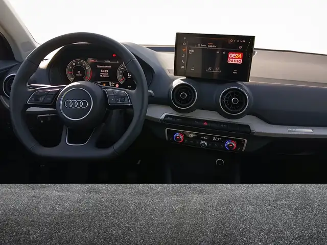 Audi Q2 view 9