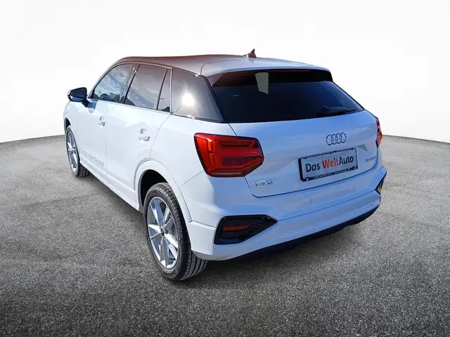 Audi Q2 view 3